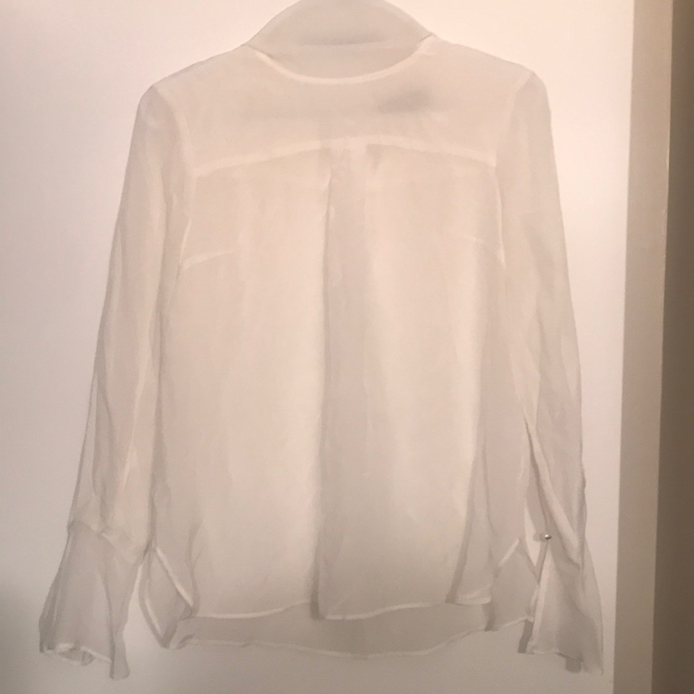 Few moda silk white top